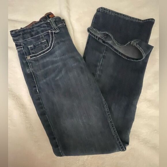 LIKE NEW Levi’s 10 Regular Levi’s 5-pocket boot cut medium wash blue denim jeans - Picture 5 of 13